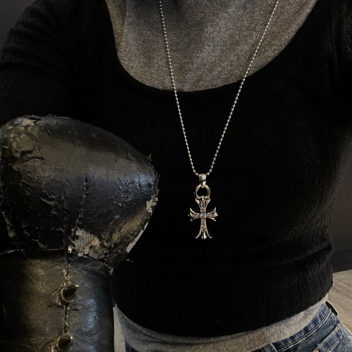 Chrome Hearts Elegant Silver Cross Pendant with Diamonds